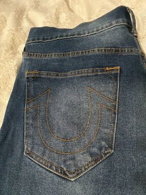 True Religion GENO Slim Jeans – Size 33 – Authentic